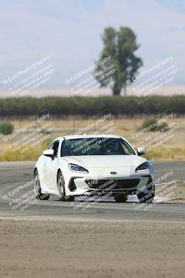 media/Sep-14-2025-Speed Ventures (Sun) [[b2951cd086]]/Green/Session 2 (Grapevine)/